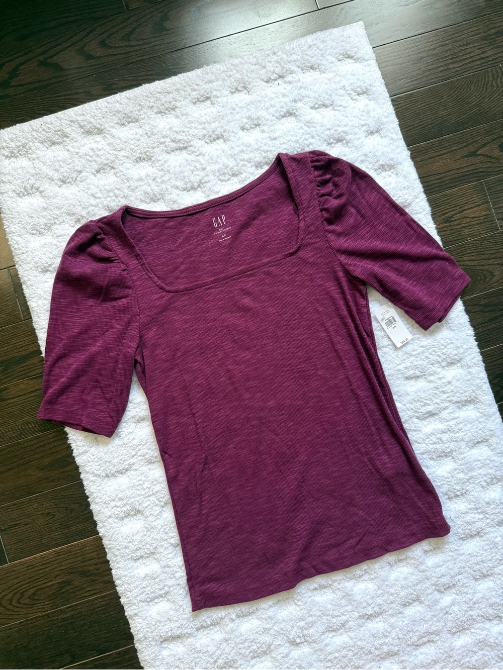NWT GAP Women's Plum Square Neck Ribbed Subtle Puffed Elbow Sleeve Top